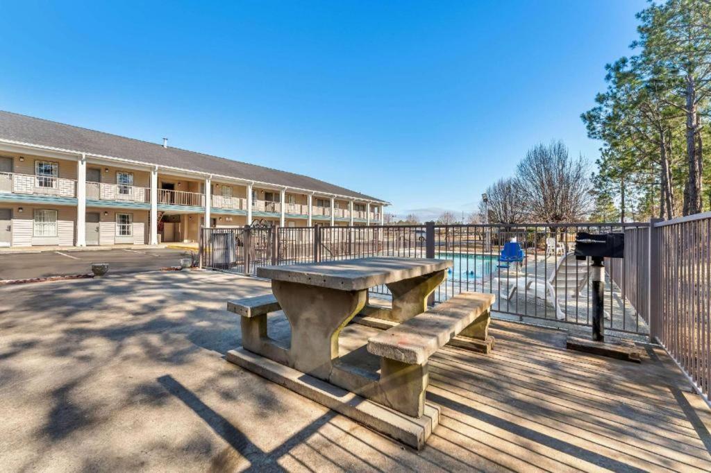 Quality Inn Eastman Exterior foto